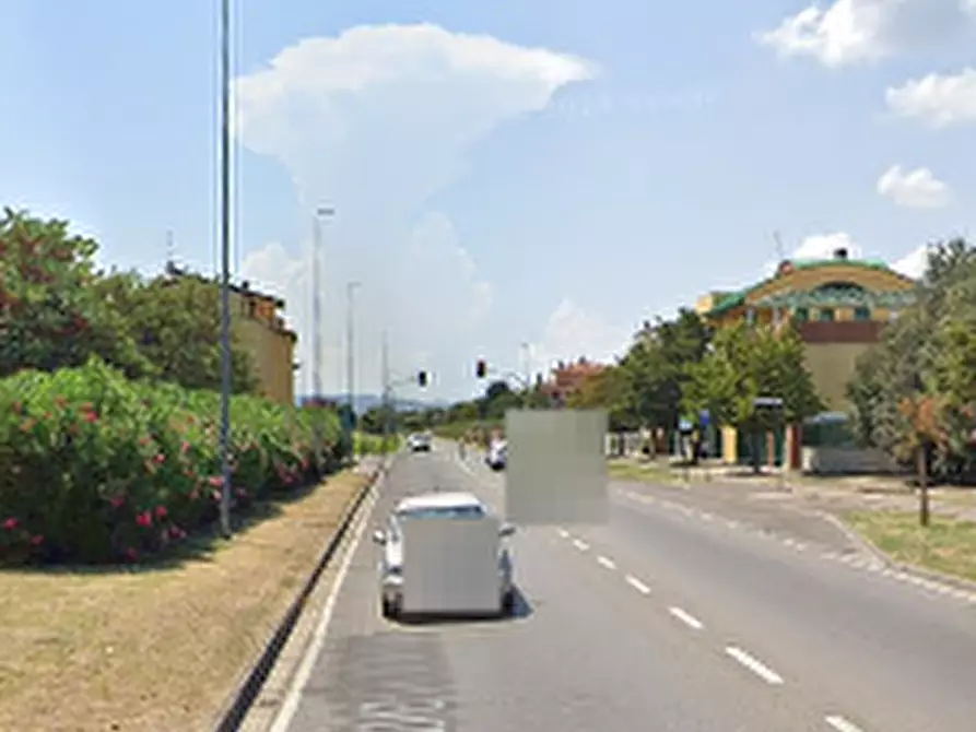 Immagine 7 di Appartamento in vendita  in Via Barberinese  a Campi Bisenzio