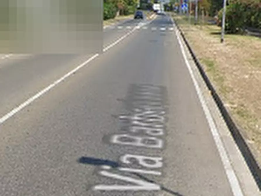 Immagine 8 di Appartamento in vendita  in Via Barberinese  a Campi Bisenzio