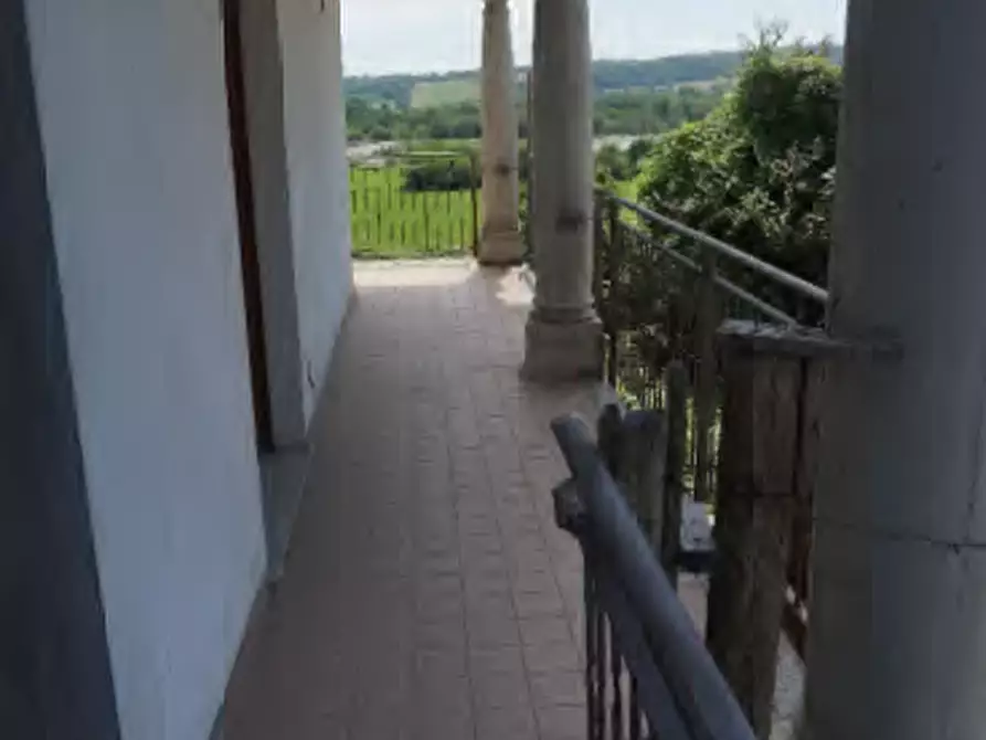 Immagine 20 di Villa in vendita  in Via Santa Lucia a Vigolzone