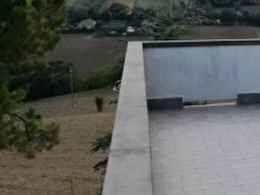 Immagine 9 di Stabile in vendita  in Via G. Moschini  a Sant'elpidio A Mare