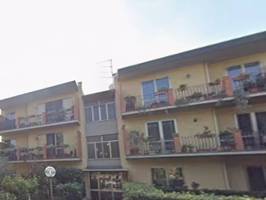 Immagine 4 di Appartamento in vendita  in Via Fra' Guittone a Campi Bisenzio