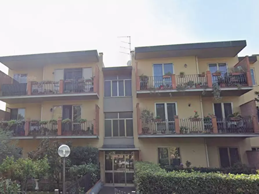 Immagine 9 di Appartamento in vendita  in Via Fra' Guittone a Campi Bisenzio