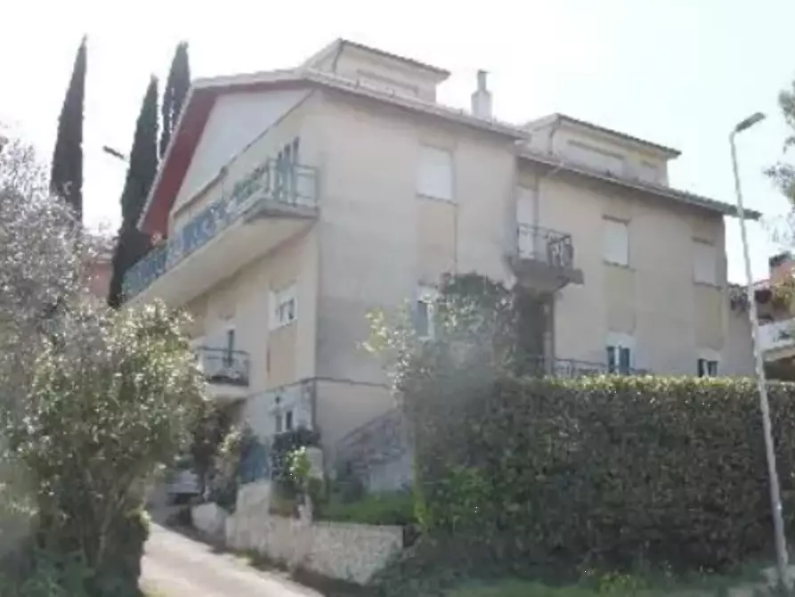 Immagine 2 di Appartamento in vendita  in Via Pompeiana a Fermo