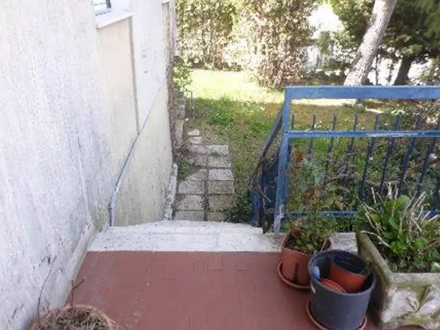 Immagine 9 di Appartamento in vendita  in Via Pompeiana a Fermo