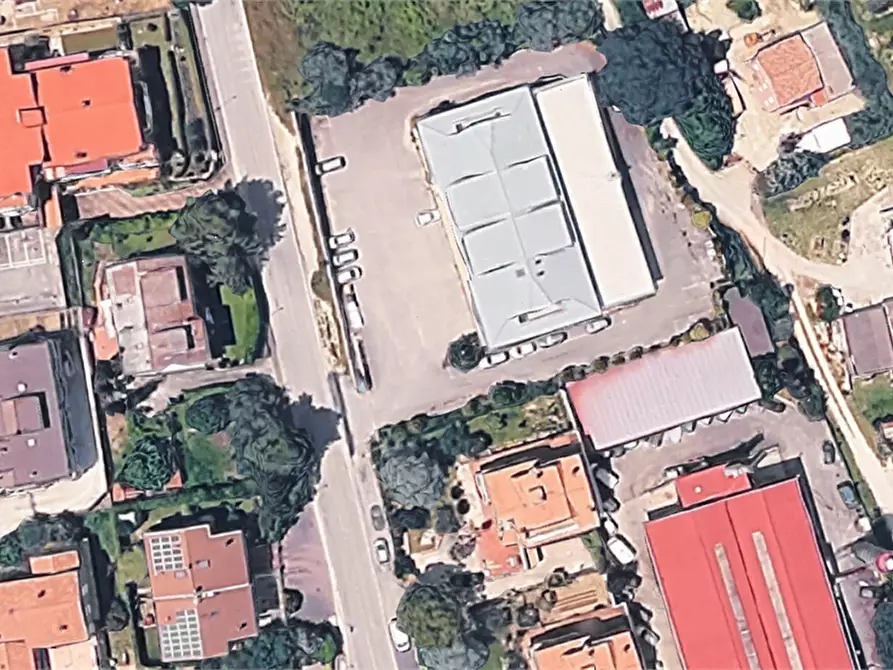 Immagine 14 di Appartamento in vendita  in Via Pompeiana a Fermo