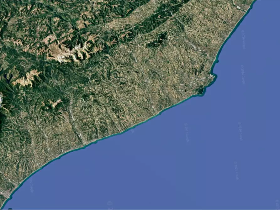 Immagine 20 di Appartamento in vendita  in Via Pompeiana a Fermo