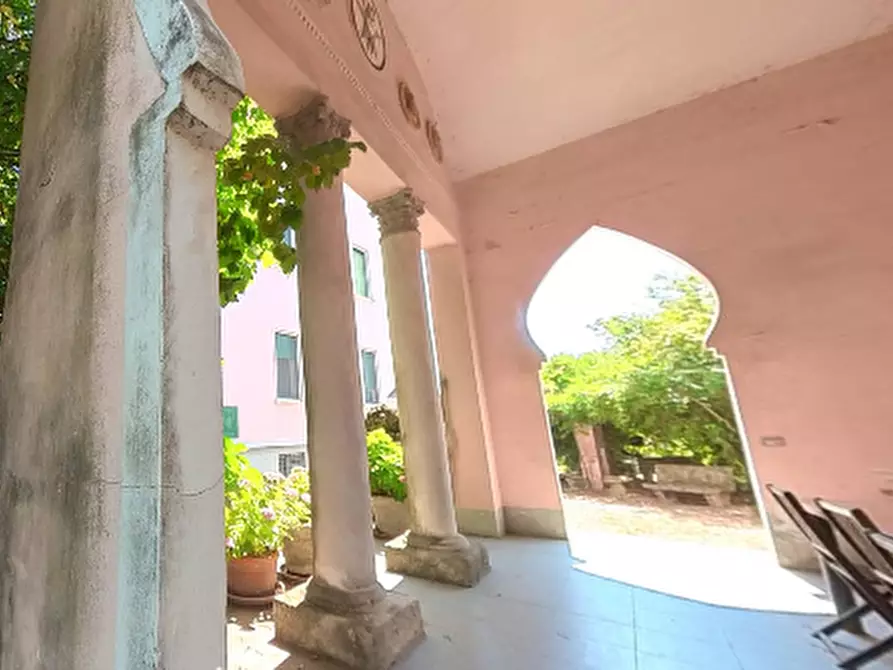 Immagine 1 di Casa indipendente in vendita  in Strada della Costa Rosa a Castel San Giovanni