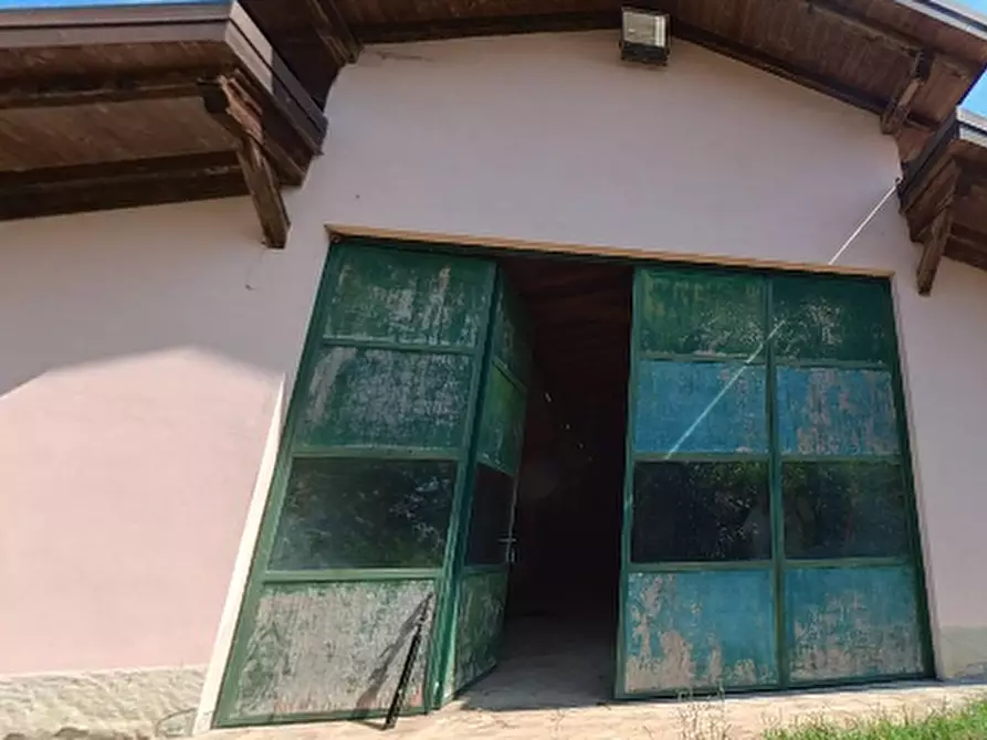 Immagine 8 di Casa indipendente in vendita  in Strada della Costa Rosa a Castel San Giovanni