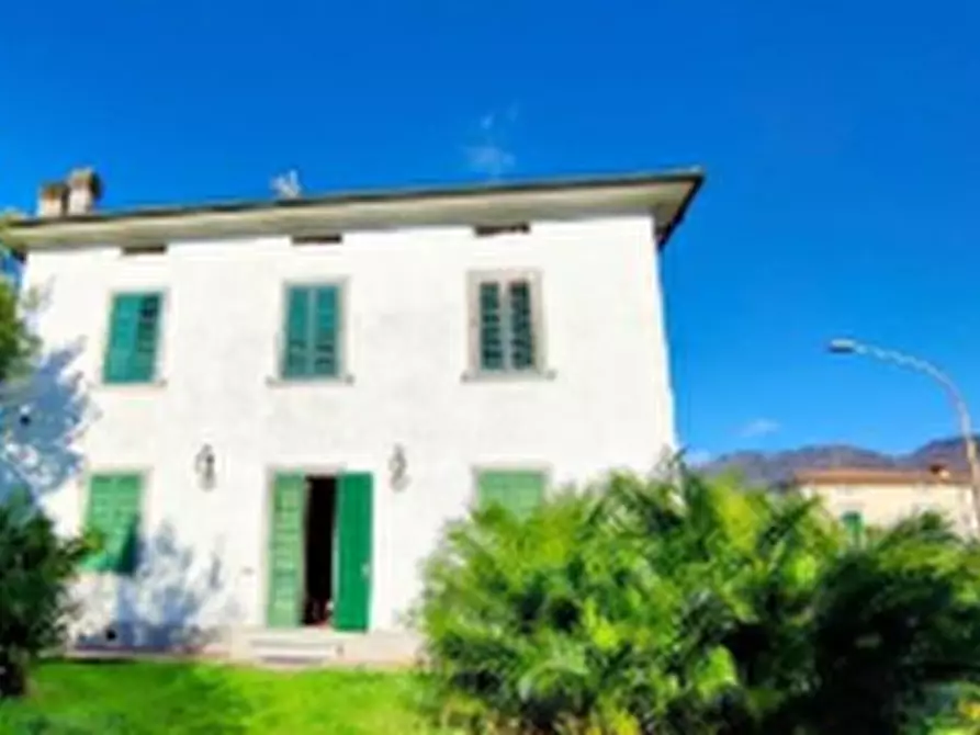 Immagine 2 di Appartamento in vendita  in Via delle Cartiere a Pescia