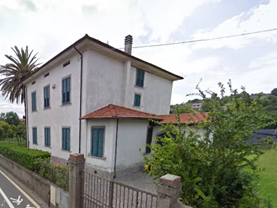 Immagine 4 di Appartamento in vendita  in Via delle Cartiere a Pescia