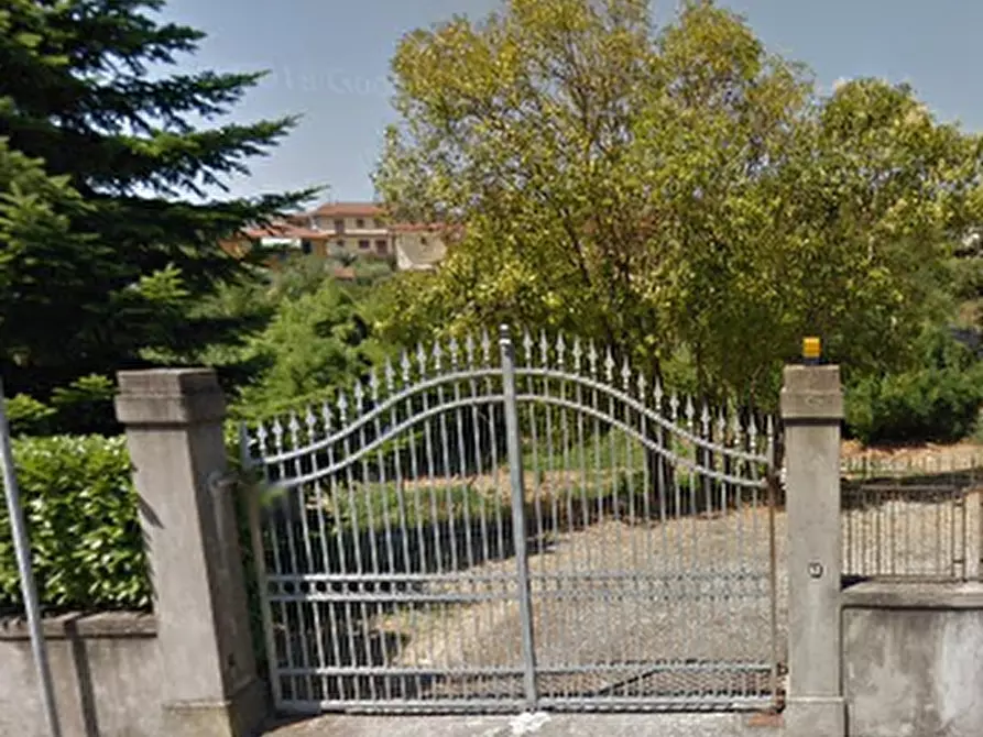 Immagine 11 di Appartamento in vendita  in Via delle Cartiere a Pescia