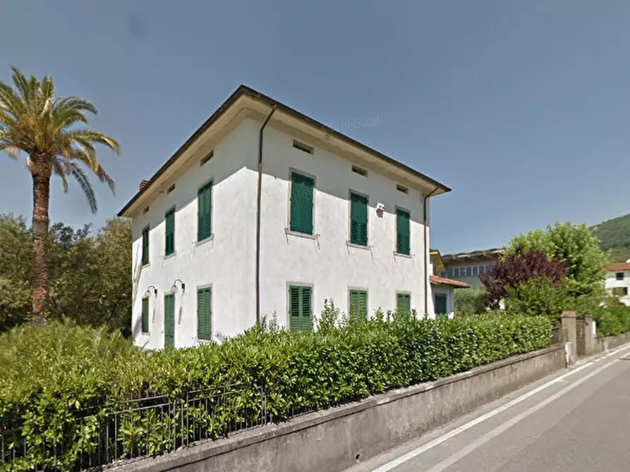 Immagine 14 di Appartamento in vendita  in Via delle Cartiere a Pescia