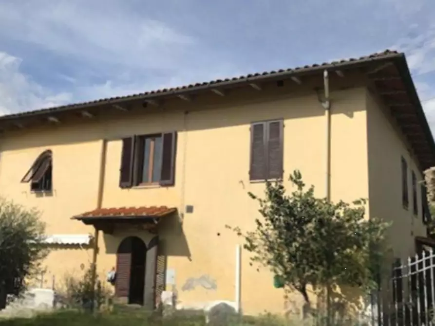 Immagine 4 di Appartamento in vendita  in Via di Montebuono  a Pistoia