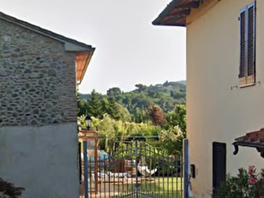 Immagine 6 di Appartamento in vendita  in Via di Montebuono  a Pistoia