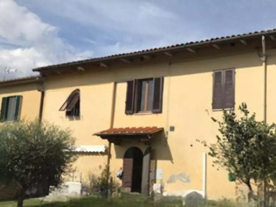 Immagine 9 di Appartamento in vendita  in Via di Montebuono  a Pistoia