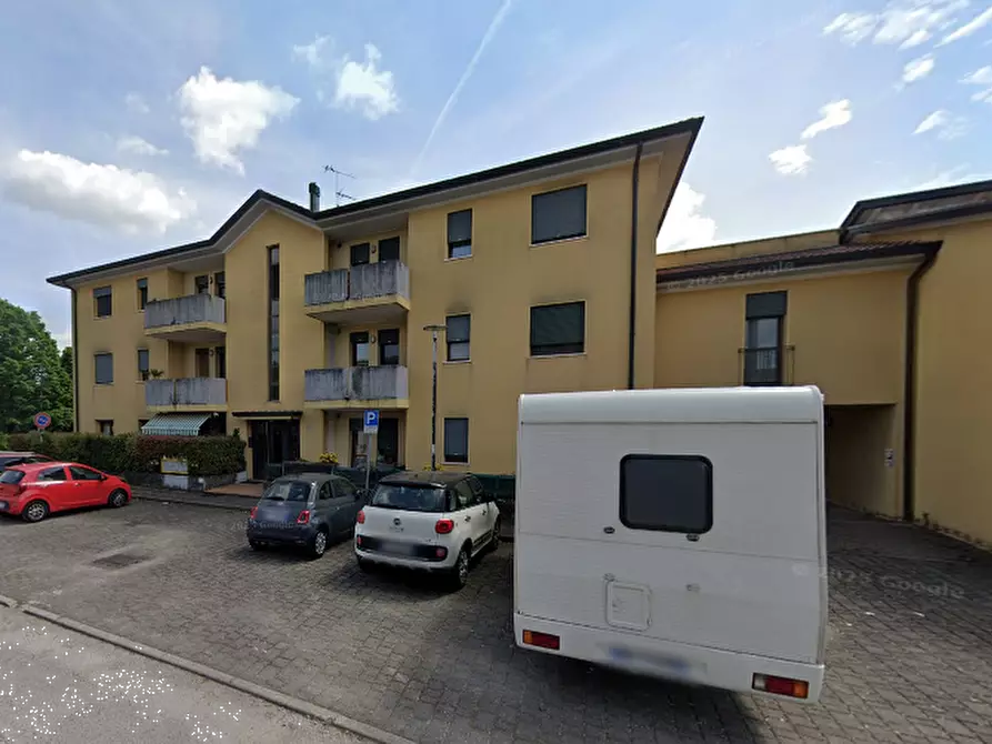 Immagine 7 di Appartamento in vendita  in Via A. Mantegna a Tombolo