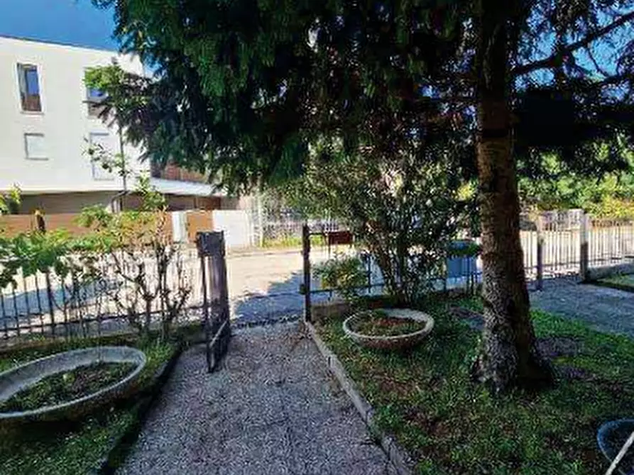 Immagine 10 di Appartamento in vendita  in Via Martiri della libertà a Monselice