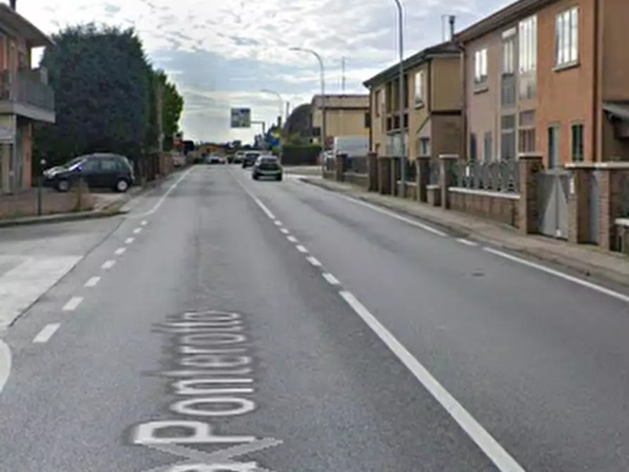 Immagine 8 di Magazzino in vendita  in Via Ponterotto  a Limena