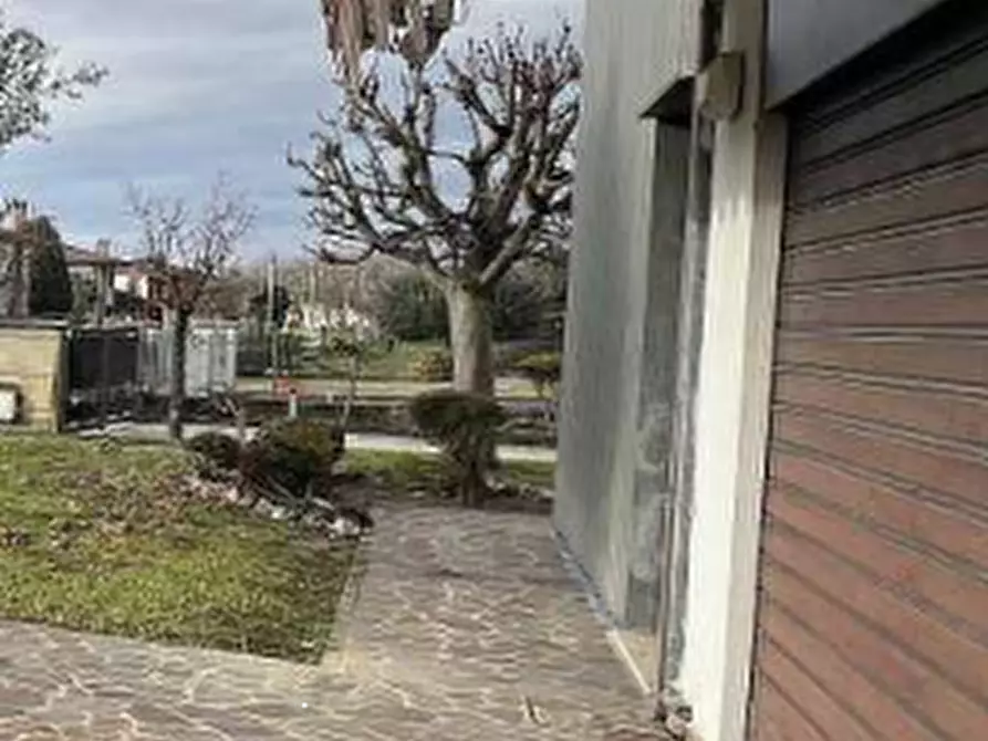 Immagine 10 di Porzione di casa in vendita  in  Via Roma  a Curtarolo