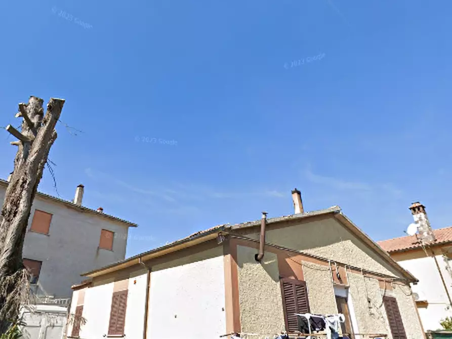 Immagine 4 di Casa indipendente in vendita  in Via dei Castagni a Lariano