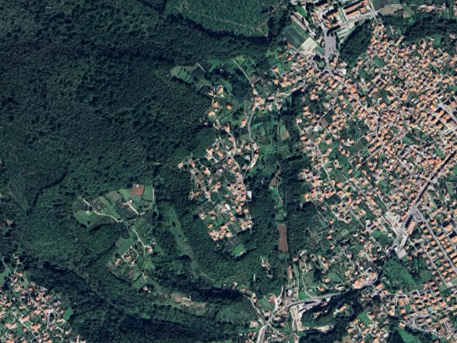 Immagine 16 di Casa indipendente in vendita  in Via dei Castagni a Lariano