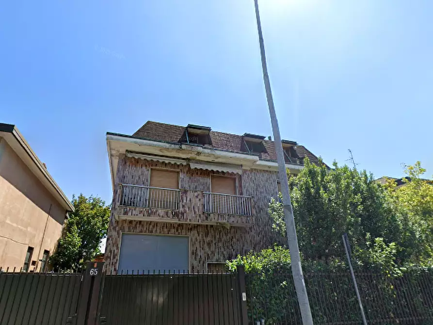 Immagine 10 di Appartamento in vendita  in Via Giovanni Boccaccio a Trezzano Sul Naviglio