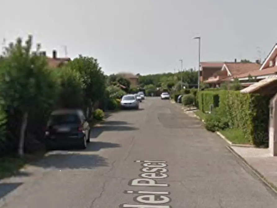 Immagine 5 di Villa in vendita  in Via dei Pesci a Ladispoli