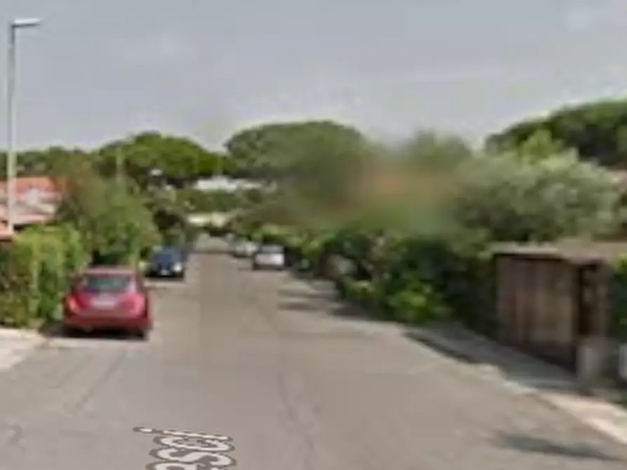 Immagine 6 di Villa in vendita  in Via dei Pesci a Ladispoli