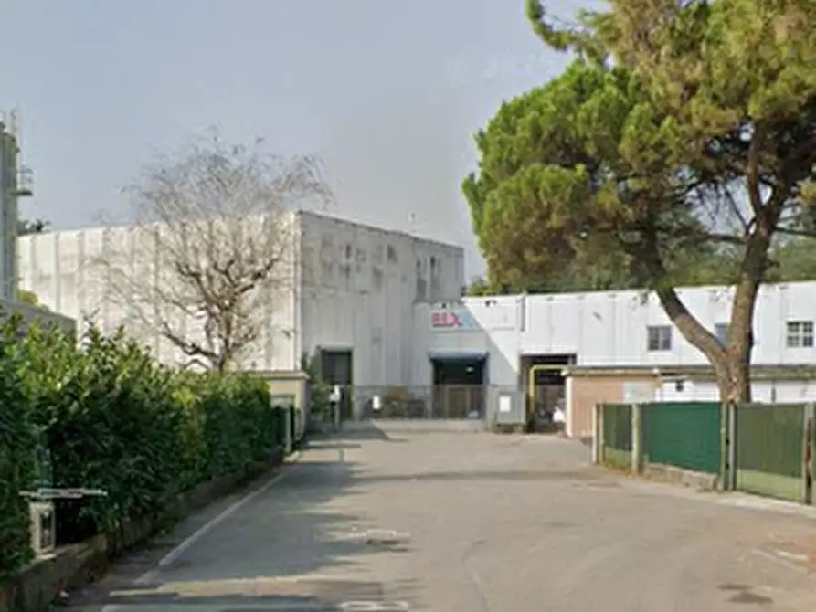 Immagine 8 di Capannone industriale in vendita  in Via Fratelli Cervi a Lesmo