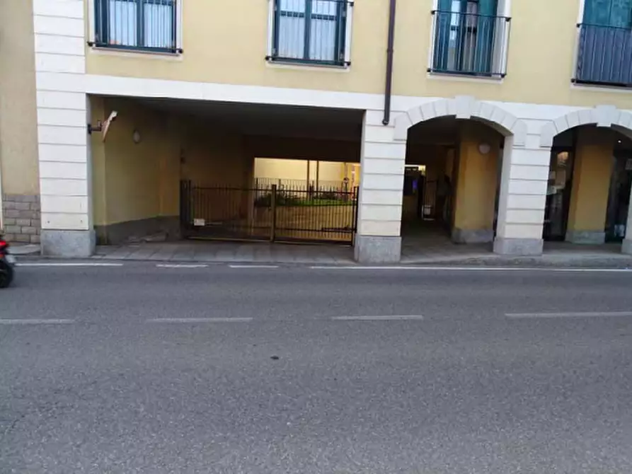Immagine 3 di Appartamento in vendita  in Via G. Garibaldi a Cairate