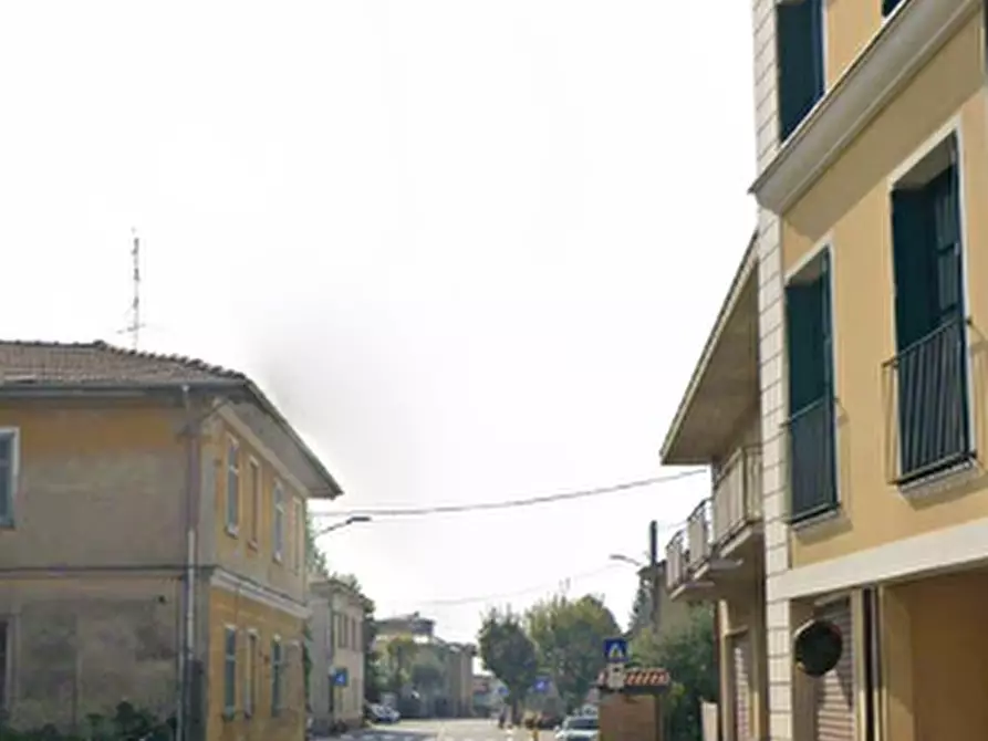 Immagine 11 di Appartamento in vendita  in Via G. Garibaldi a Cairate
