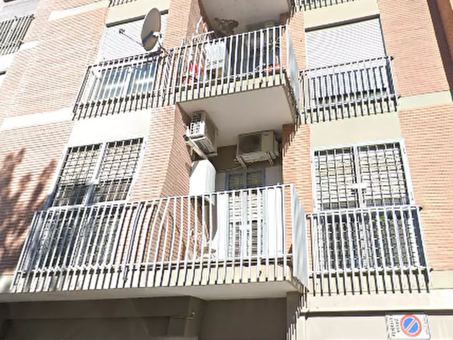 Immagine 1 di Appartamento in vendita  in Via Greve a Roma