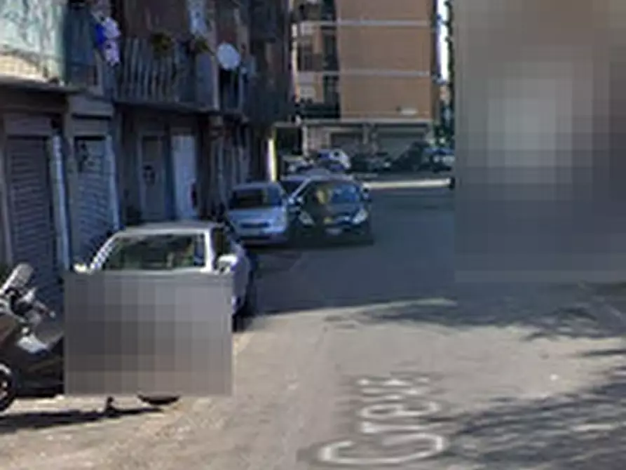 Immagine 6 di Appartamento in vendita  in Via Greve a Roma