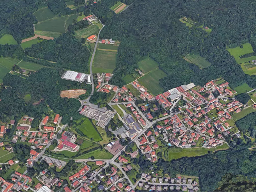 Immagine 15 di Negozio in vendita  in Via Tonale a Besnate