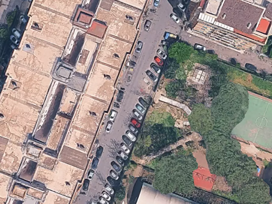 Immagine 14 di Appartamento in vendita  in Via Greve a Roma