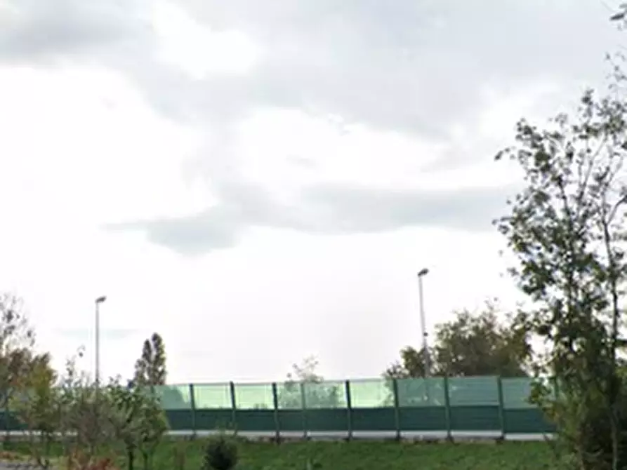 Immagine 6 di Villetta a schiera in vendita  in Via Alessandro Manzoni a Besnate