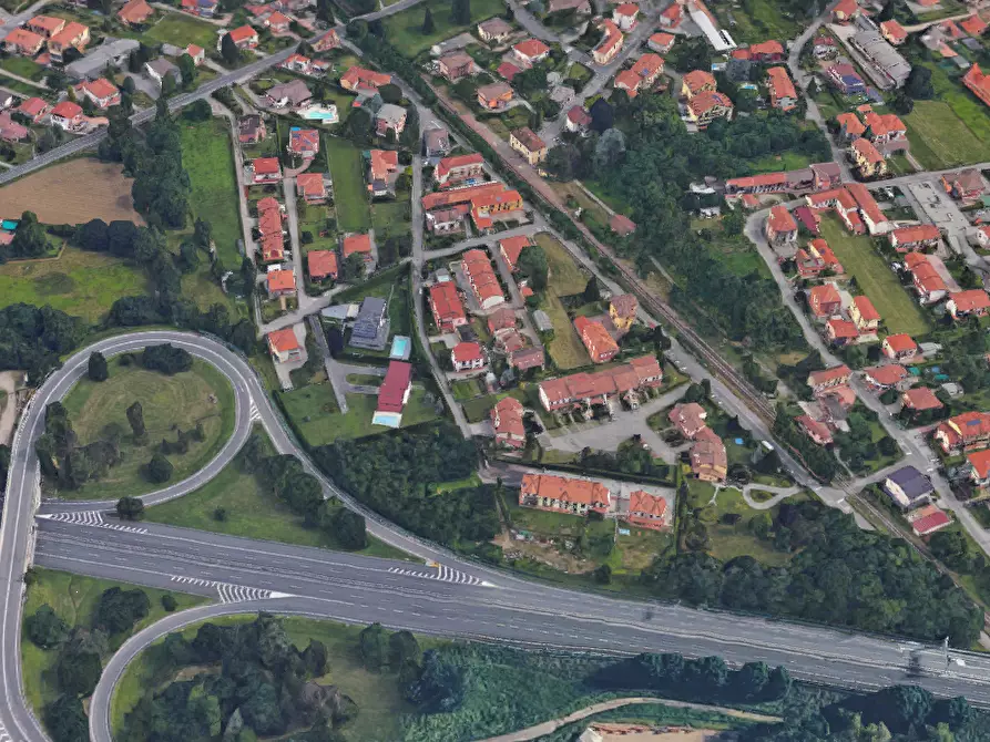 Immagine 11 di Villetta a schiera in vendita  in Via Alessandro Manzoni a Besnate