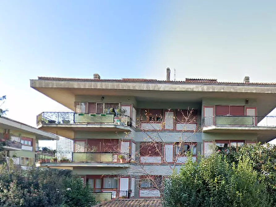 Immagine 15 di Appartamento in vendita  in Via Vecchia di Grottaferrata a Marino