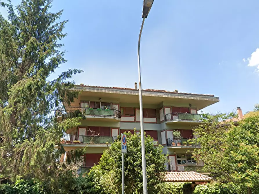 Immagine 8 di Appartamento in vendita  in Via Vecchia di Grottaferrata a Marino