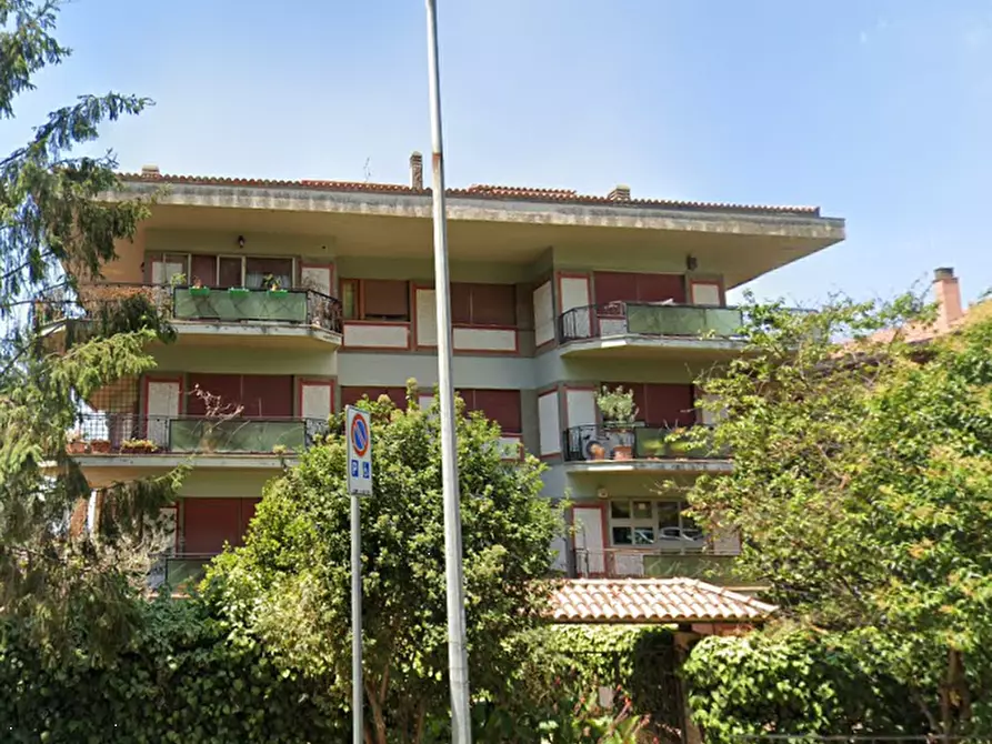 Immagine 17 di Appartamento in vendita  in Via Vecchia di Grottaferrata a Marino