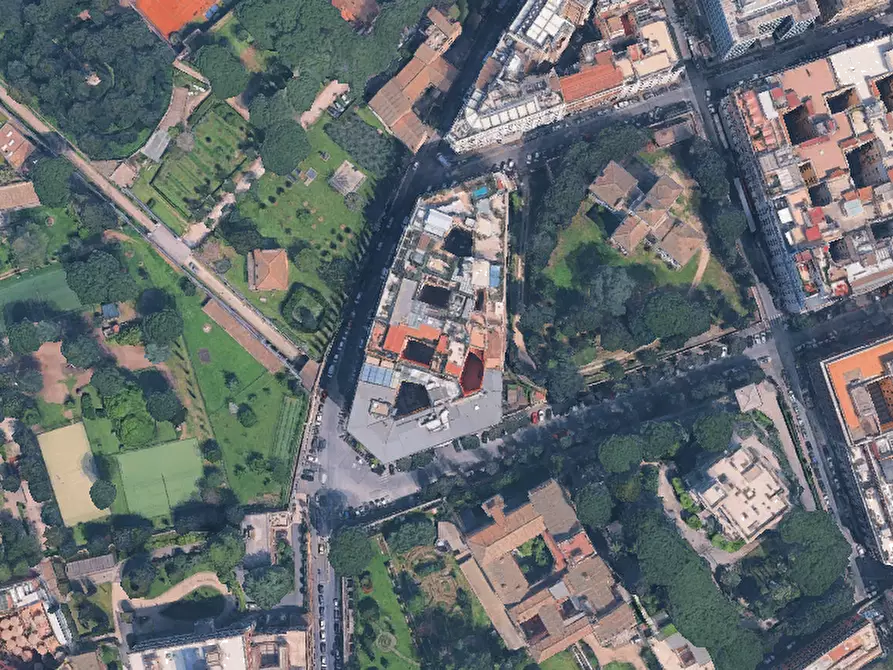 Immagine 3 di Ufficio in vendita  in Via di porta pinciana a Roma