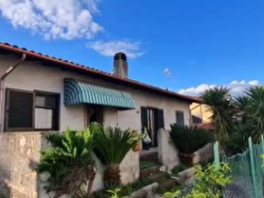 Immagine 4 di Casa indipendente in vendita  in Via dei Castagni, 53 a Lariano