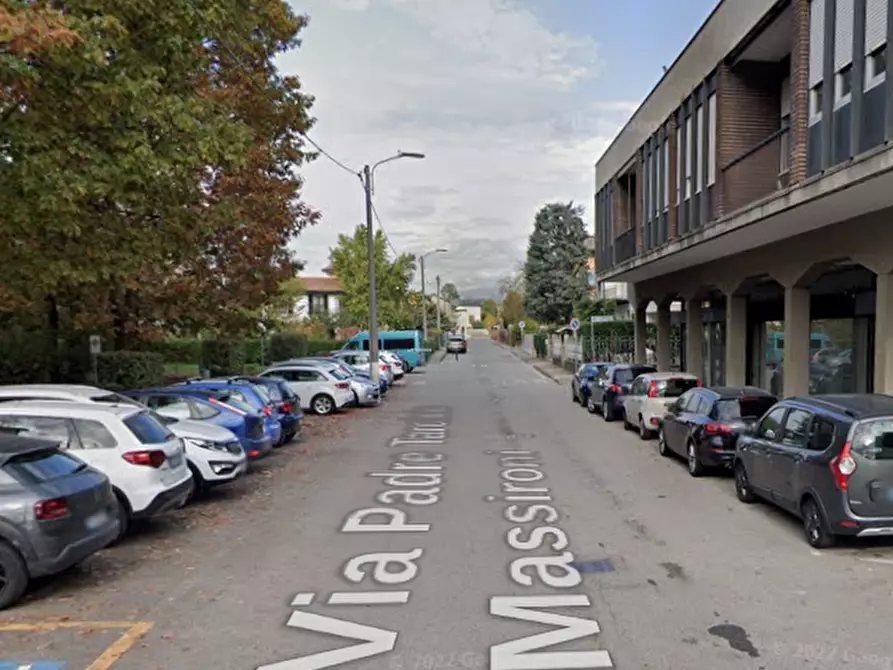 Immagine 15 di Appartamento in vendita  in Via Padre Tarcisio Massironi a Concorezzo