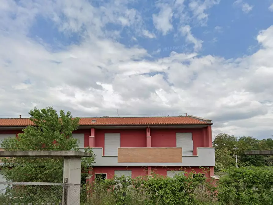 Immagine 7 di Villa in vendita  in Via Carlo Cassola a Roma