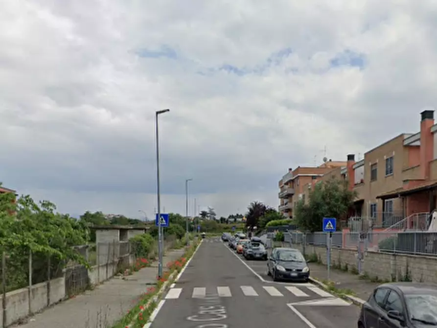 Immagine 13 di Villa in vendita  in Via Carlo Cassola a Roma