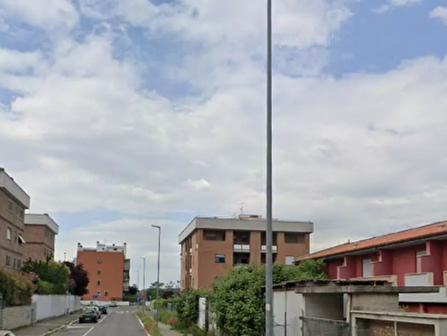 Immagine 14 di Villa in vendita  in Via Carlo Cassola a Roma