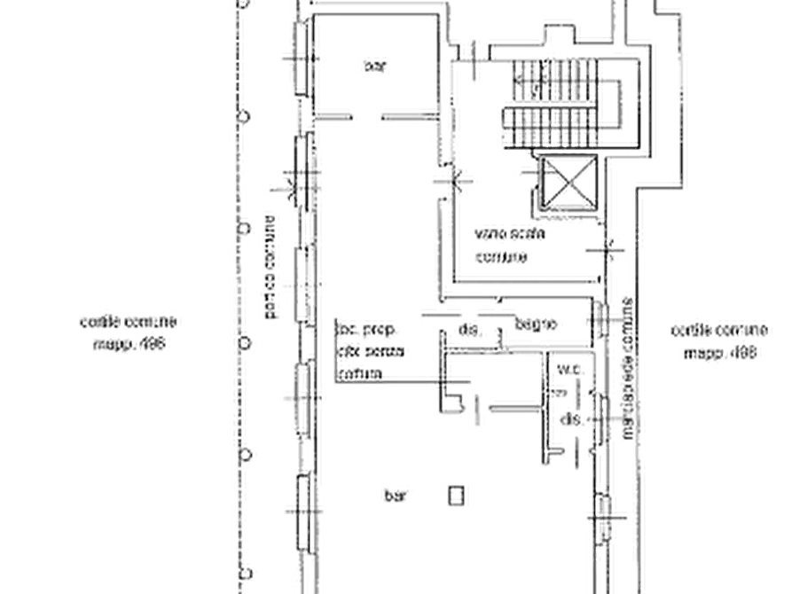 Immagine 13 di Negozio in vendita  in Via G. Garibaldi a Besana In Brianza