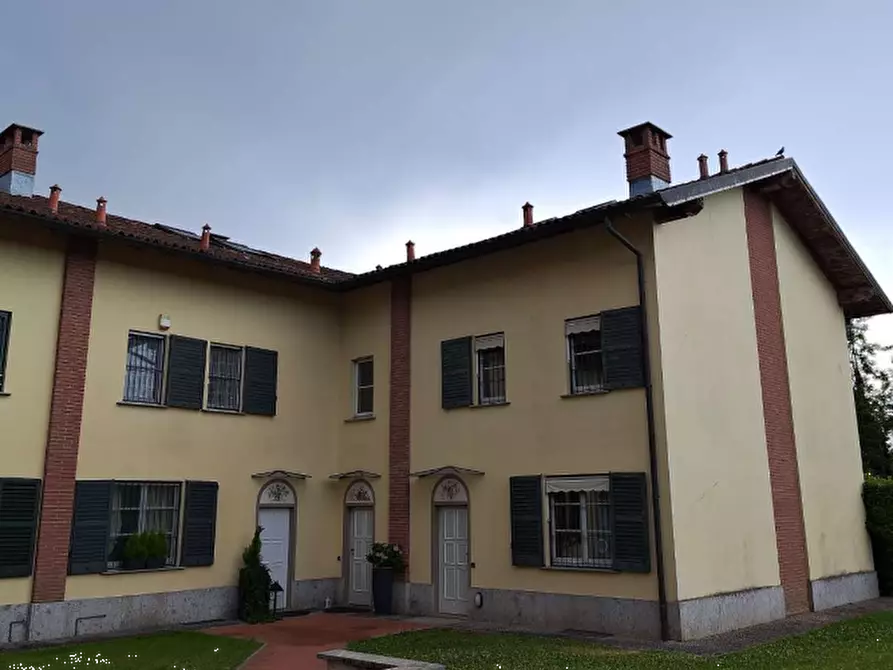 Immagine 1 di Villetta a schiera in vendita  in Via Molino Sesto Giovane a Villasanta