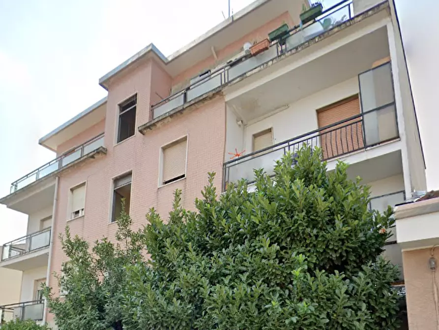 Immagine 4 di Appartamento in vendita  in Via F.lli Rosselli a Cinisello Balsamo