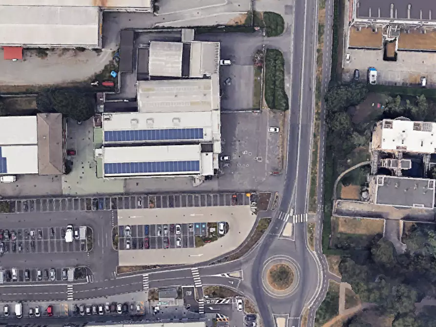 Immagine 2 di Capannone industriale in vendita  in Via Monte Rosa a Arcore